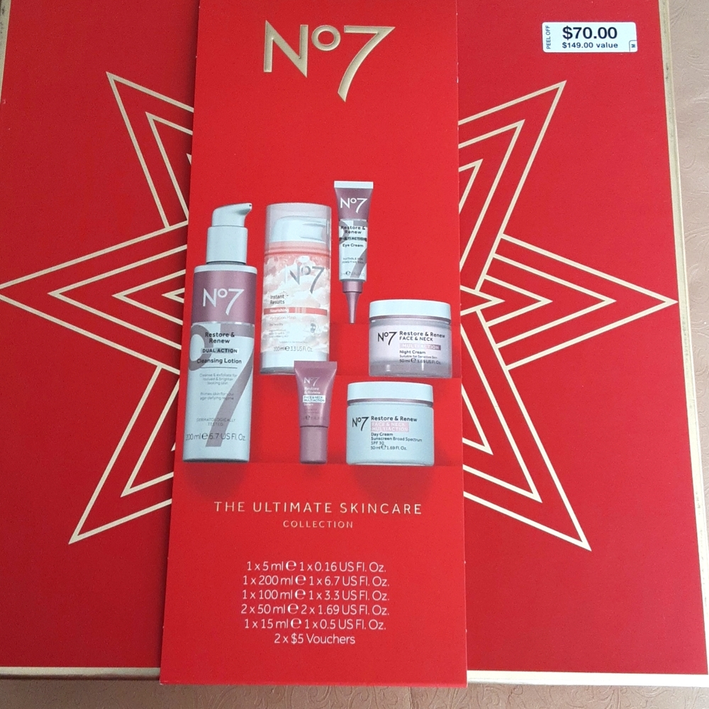 BRAND NEW!  No7 Gift Set Restore and Renew collection